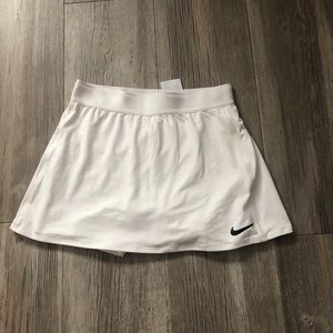 White Nike tennis skirt